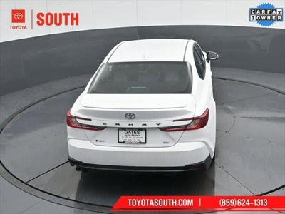 2025 Toyota Camry SE