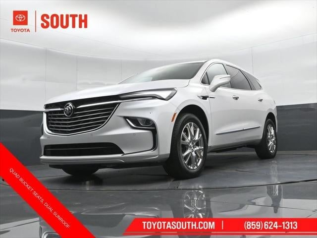 2023 Buick Enclave Essence