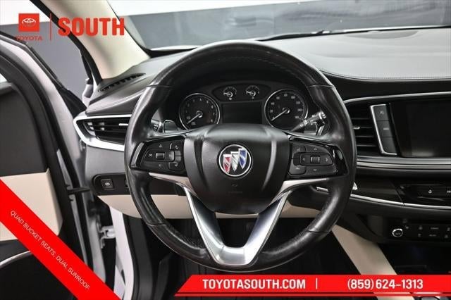 2023 Buick Enclave Essence