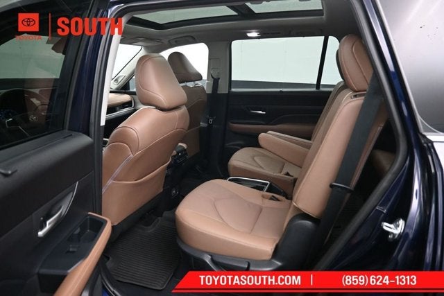 2025 Toyota Grand Highlander Platinum