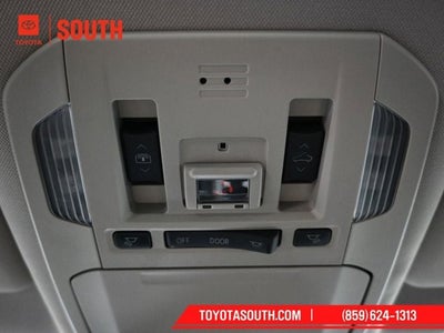 2023 Toyota Highlander Hybrid Platinum