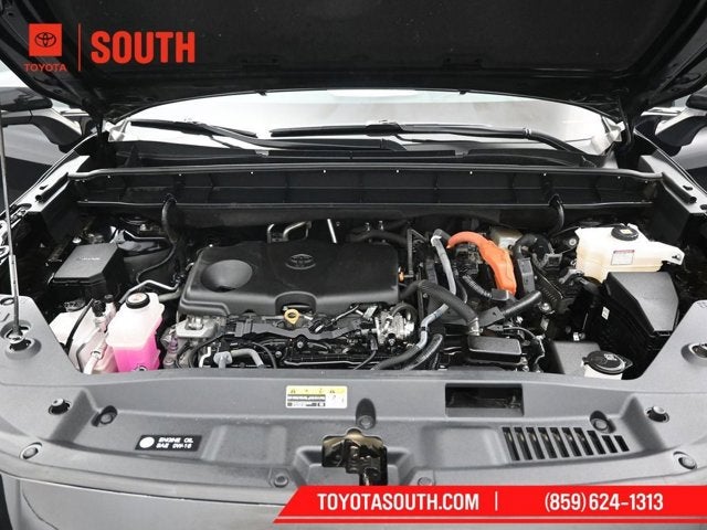 2023 Toyota Highlander Hybrid Platinum