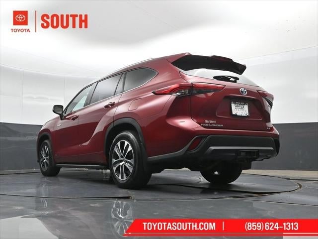 2021 Toyota Highlander Hybrid XLE