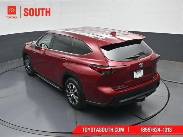 2021 Toyota Highlander Hybrid XLE