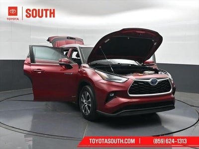 2021 Toyota Highlander Hybrid XLE