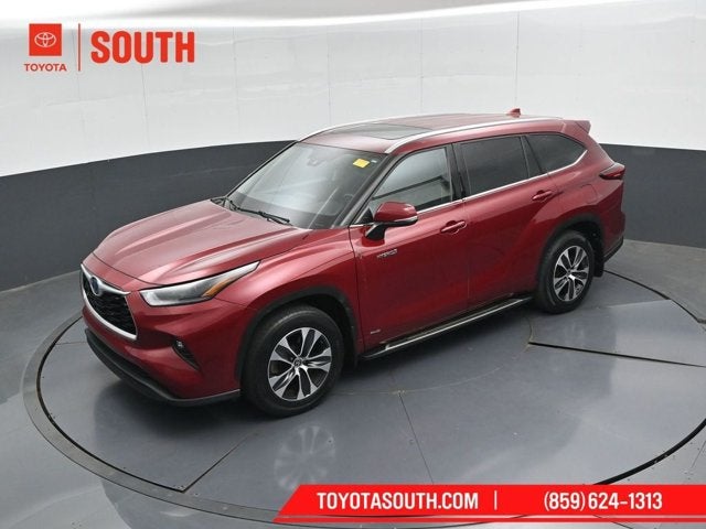 2021 Toyota Highlander Hybrid XLE