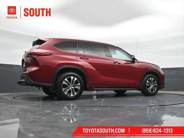 2021 Toyota Highlander Hybrid XLE