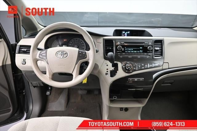 2014 Toyota Sienna LE