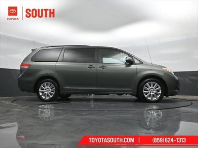 2014 Toyota Sienna LE