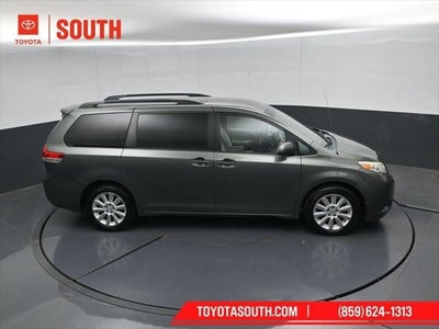 2014 Toyota Sienna LE