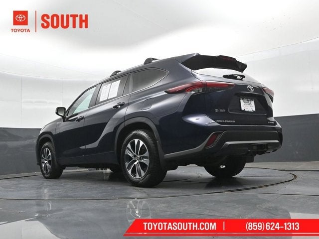 2024 Toyota Highlander XLE