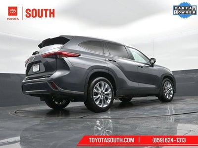 2023 Toyota Highlander XLE