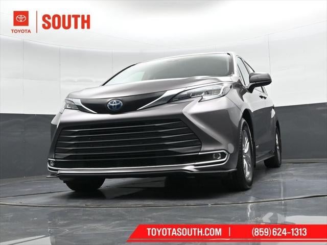 2021 Toyota Sienna XLE