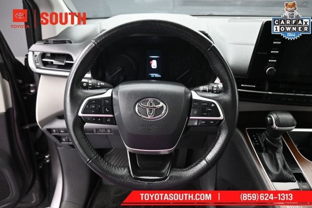 2021 Toyota Sienna XLE