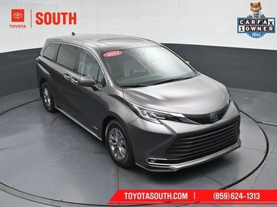 2021 Toyota Sienna XLE