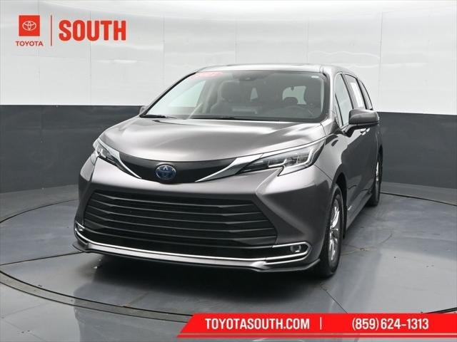 2021 Toyota Sienna XLE