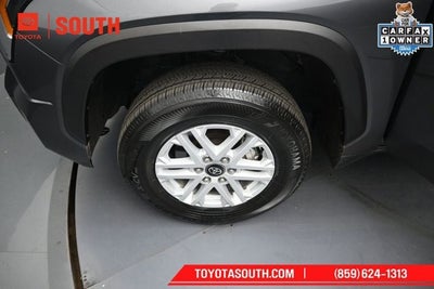 2025 Toyota Tundra 4WD SR5