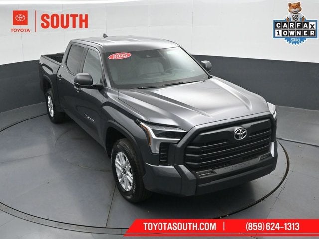 2025 Toyota Tundra 4WD SR5