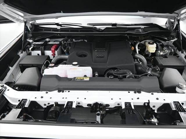 2025 Toyota Tundra 4WD SR5