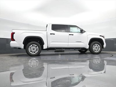 2025 Toyota Tundra 4WD SR5