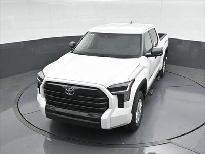 2025 Toyota Tundra 4WD SR5