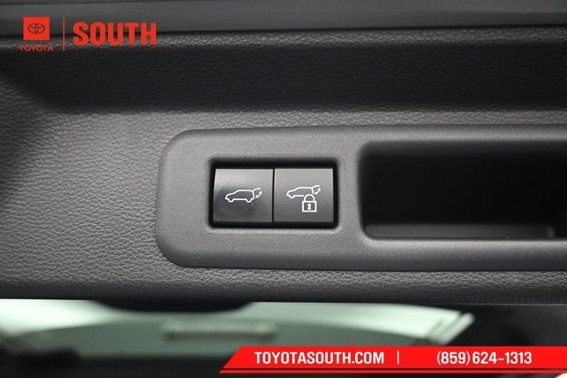 2023 Toyota Sequoia Limited
