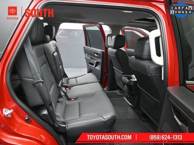 2023 Toyota Sequoia SR5