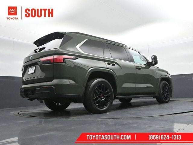 2023 Toyota Sequoia SR5