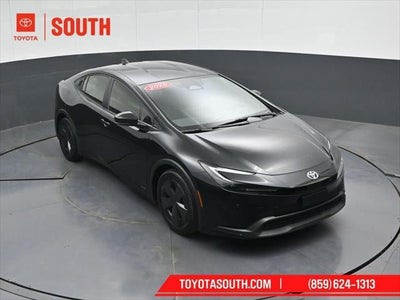 2025 Toyota Prius LE