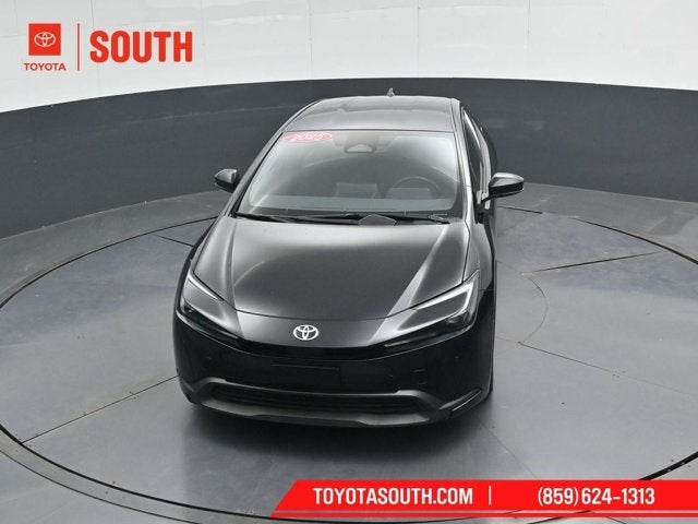 2025 Toyota Prius LE