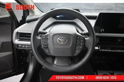 2025 Toyota Prius LE