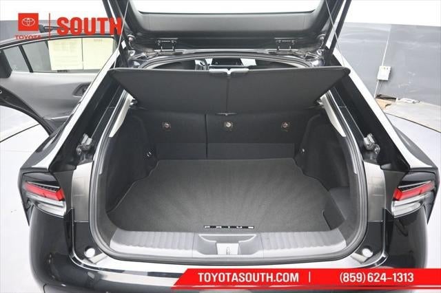 2025 Toyota Prius LE