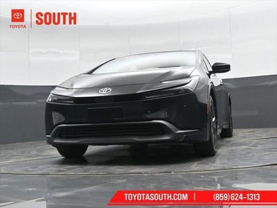 2025 Toyota Prius LE