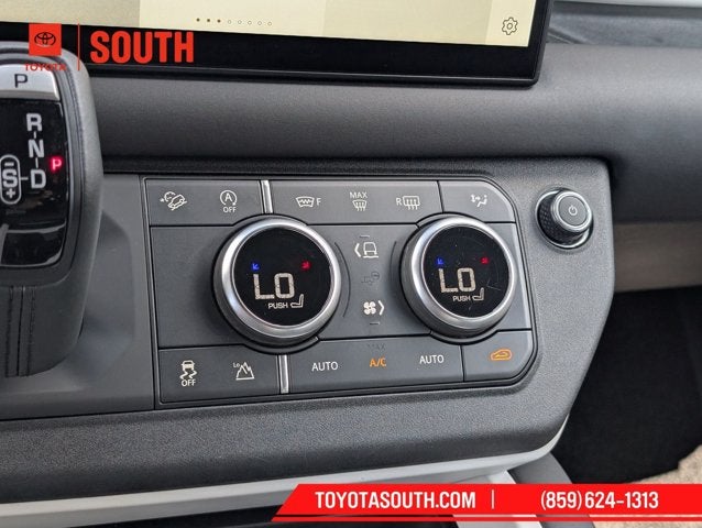 2025 Land Rover Defender S