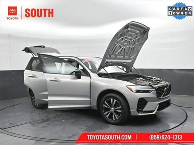 2024 Volvo XC60 Core Dark Theme