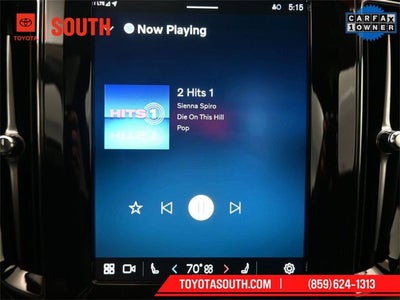 2024 Volvo XC60 Core Dark Theme