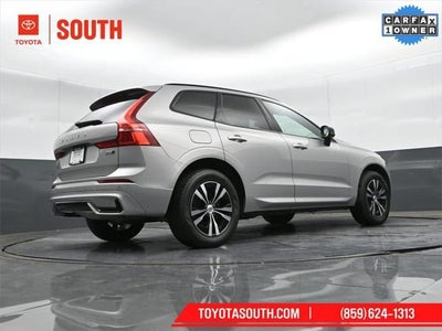 2024 Volvo XC60 Core Dark Theme