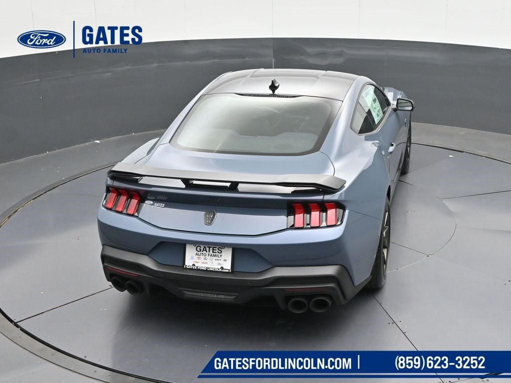 2025 Ford Mustang Dark Horse