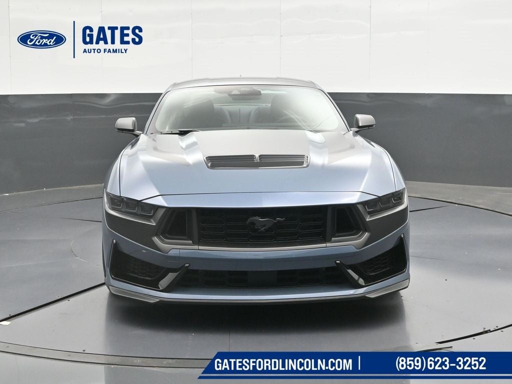 2025 Ford Mustang Dark Horse