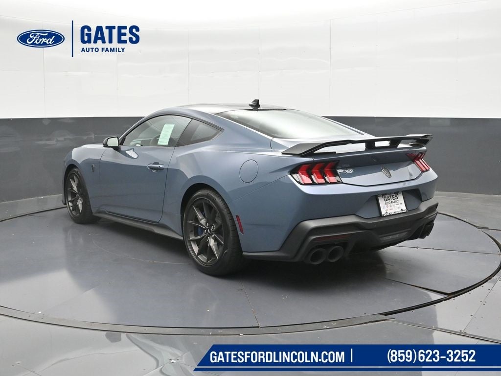 2025 Ford Mustang Dark Horse