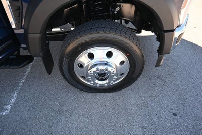 2027 Ford F-550SD Lariat DRW