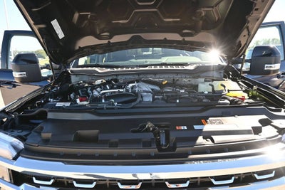 2027 Ford F-550SD Lariat DRW