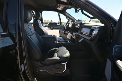2027 Ford F-550SD Platinum DRW
