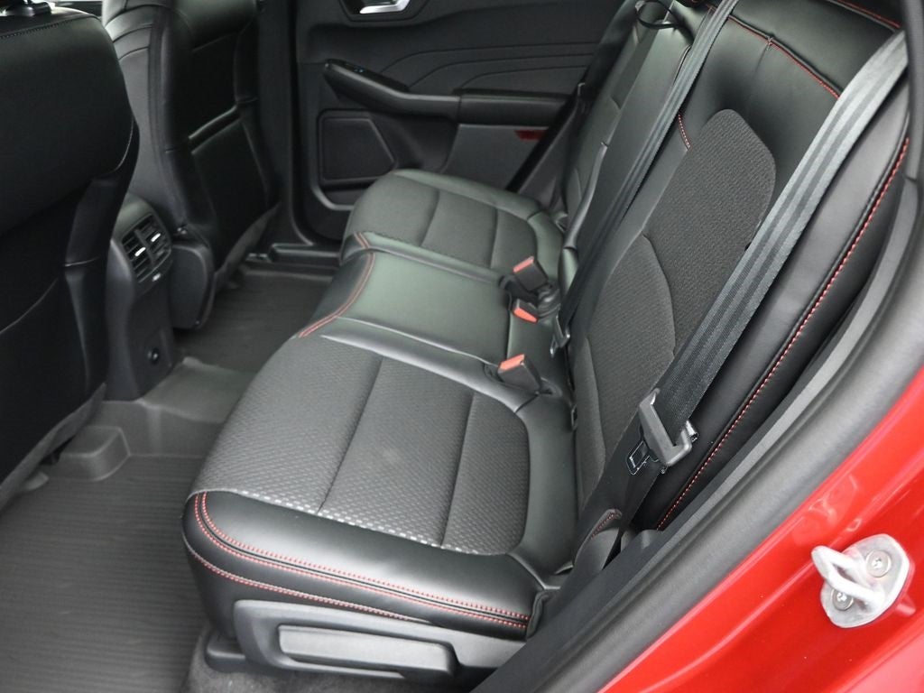 2025 Ford Escape Hybrid ST-Line