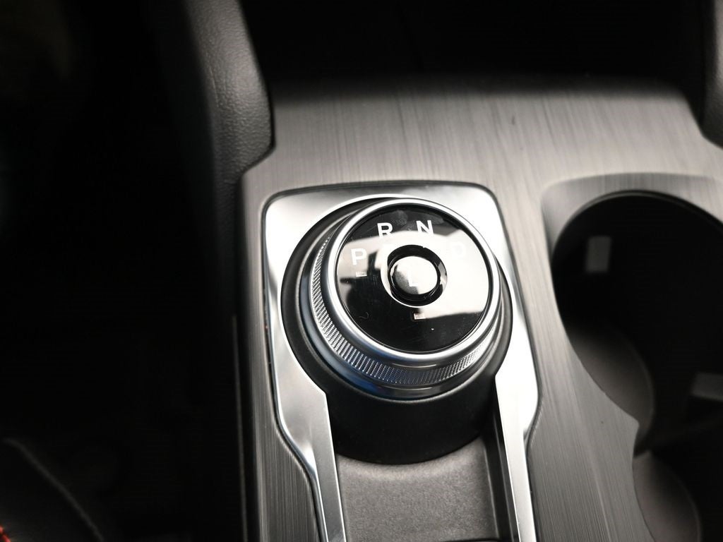 2025 Ford Escape Hybrid ST-Line