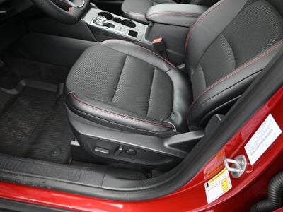 2025 Ford Escape Hybrid ST-Line