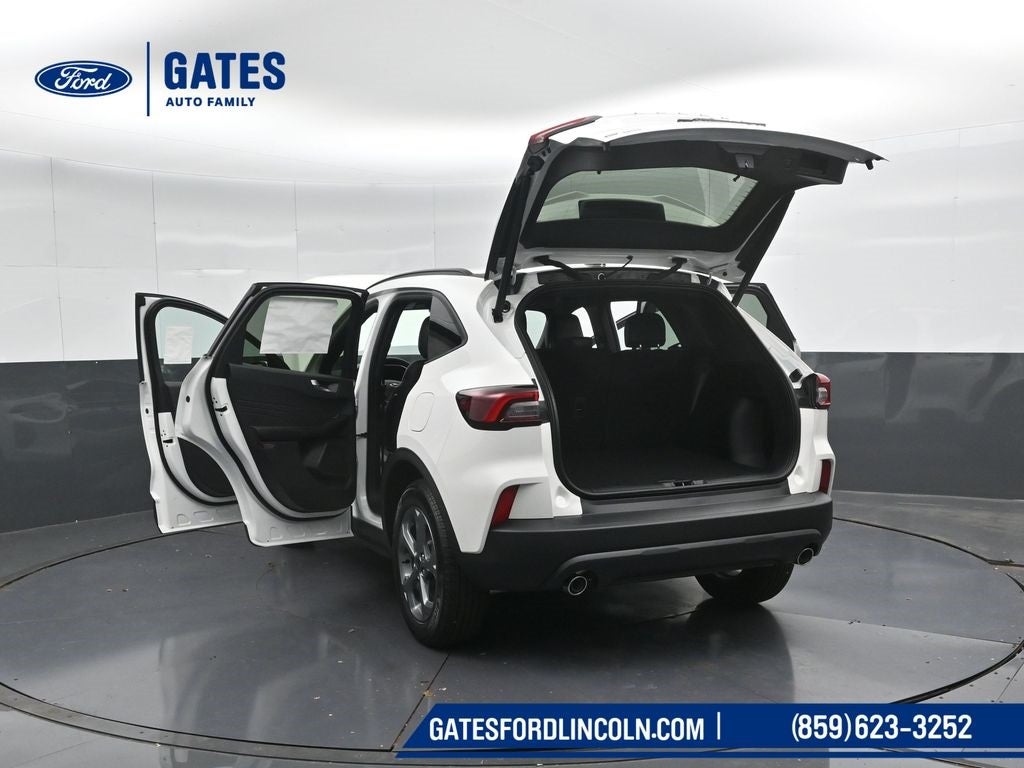 2026 Ford Escape Hybrid ST-Line Select