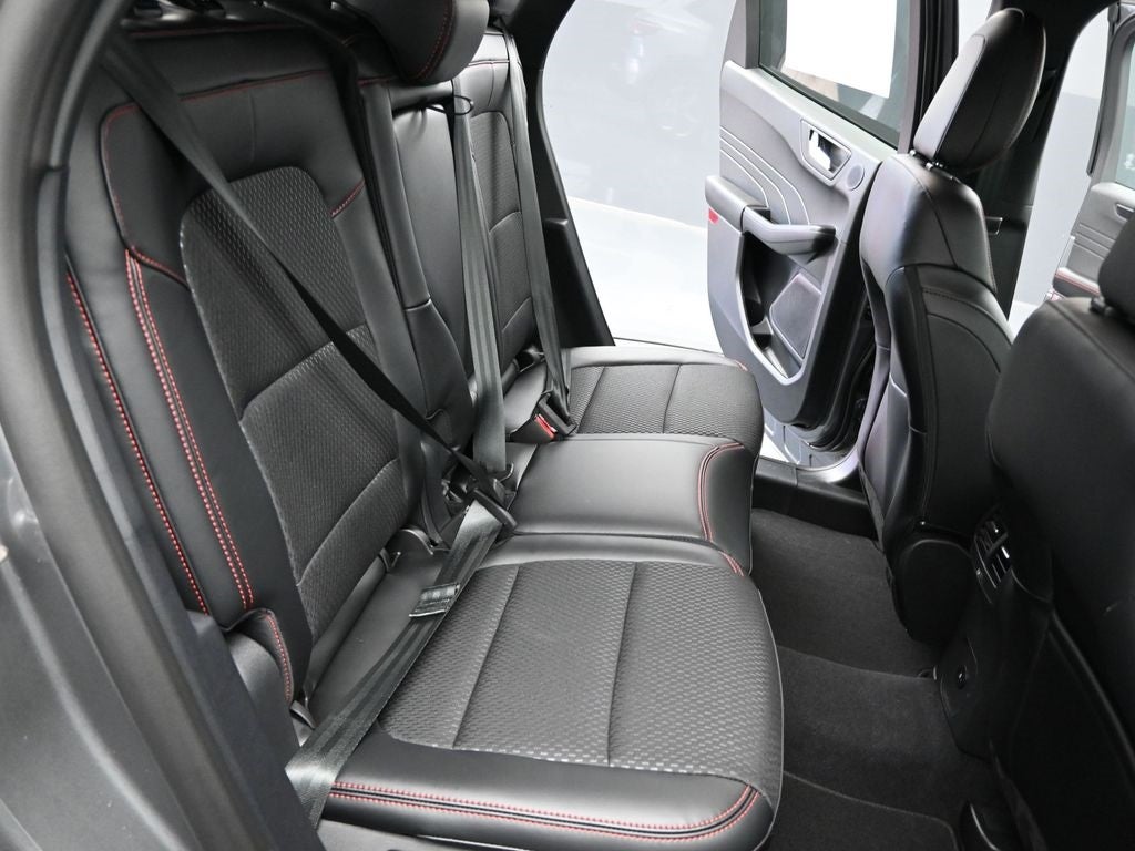 2026 Ford Escape Hybrid ST-Line Select