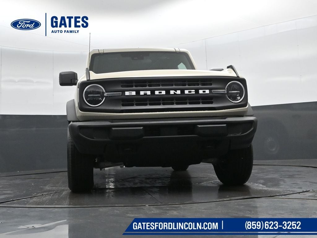 2026 Ford Bronco Base