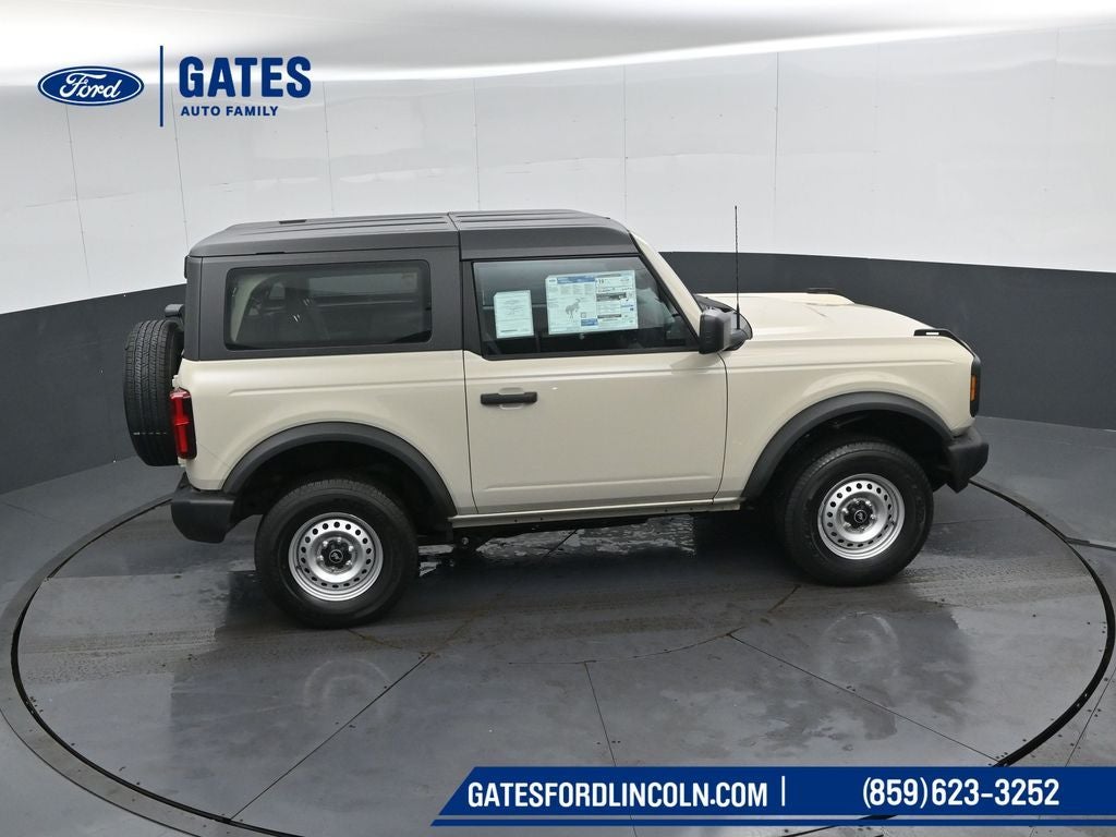 2026 Ford Bronco Base